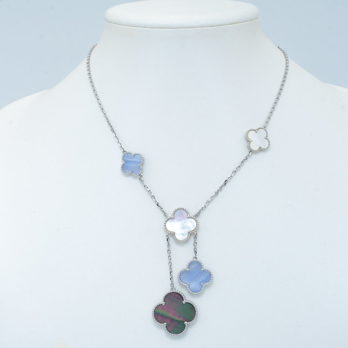 [⭐Mirelle]CLOVER MOP CHALCEDONY NECKLACE SILVER 6 MOTIF