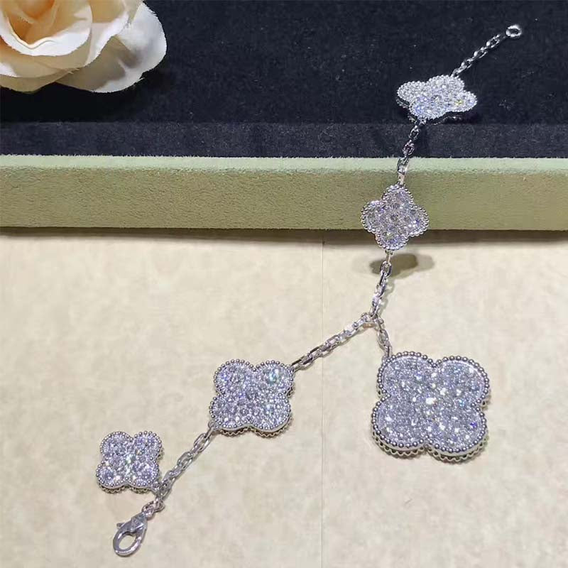 [⭐Mirelle]CLOVER 6 MOTIFS SILVER DIAMOND BRACELET