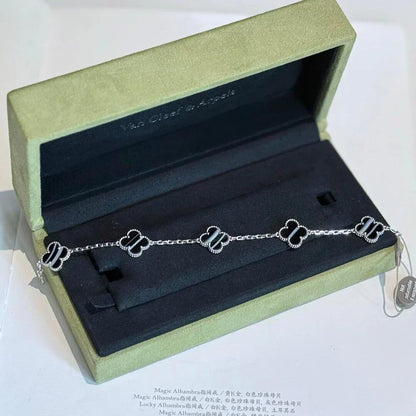 [⭐Mirelle] CLOVER 5 MOTIF PULSAR STONE BRACELET COLLECTION