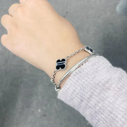 [⭐Mirelle] CLOVER 5 MOTIF PULSAR STONE BRACELET COLLECTION