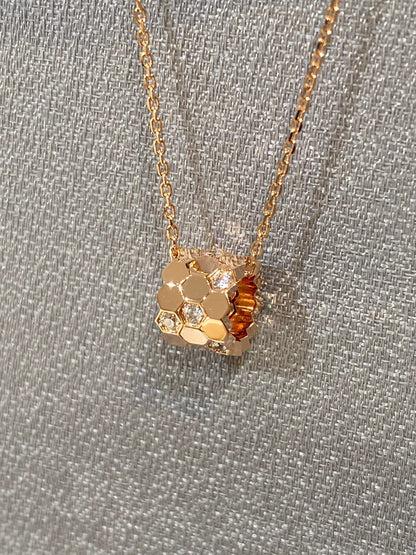 [⭐Mirelle]BEE LOVE DIAMOND NECKLACE