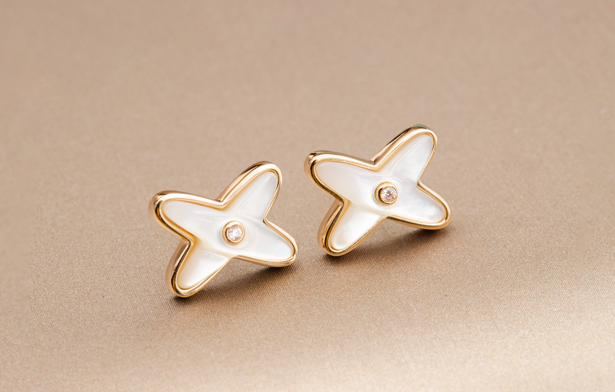 [⭐Mirelle]JEUX DE WHITE MOP ROSE GOLD DIAMOND EARRINGS