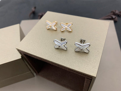 [⭐Mirelle]JEUX DE WHITE MOP SILVER DIAMOND EARRINGS