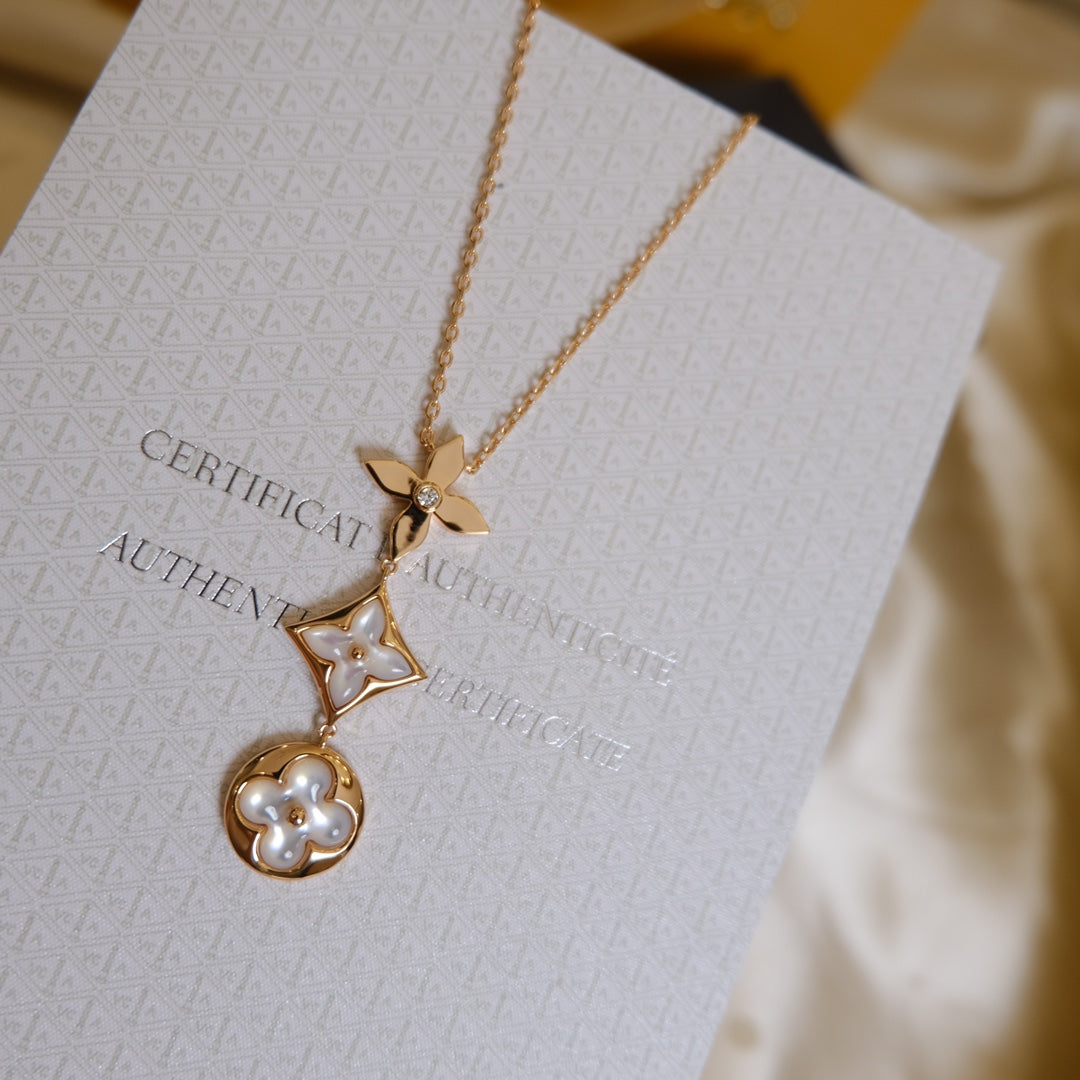 [⭐Mirelle]COLOR BLOSSOM LARIAT NECKLACE PINK GOLD WHITE MOTHER PEARL AND DIAMOND