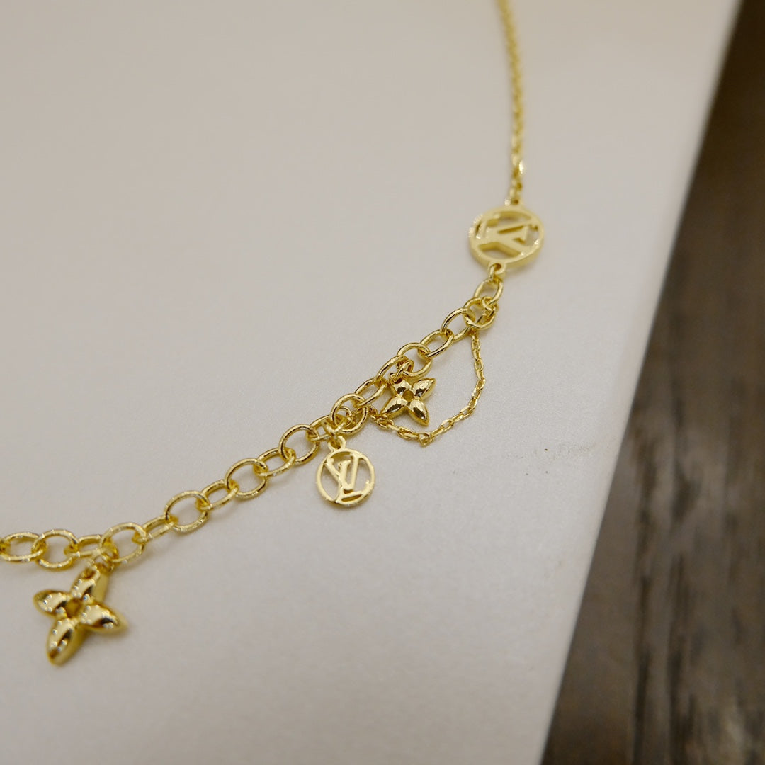 [⭐Mirelle]BLOOMING SUPPLE NECKLACE BRASS