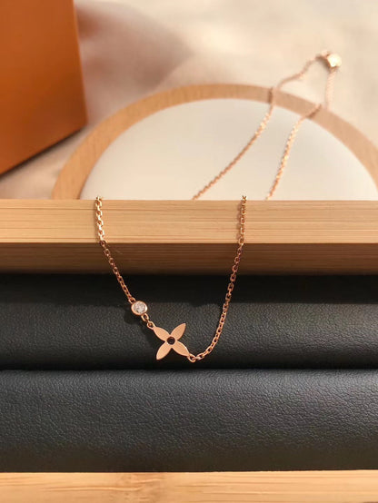 [⭐Mirelle]BLOSSOM PENDANT PINK GOLD AND DIAMOND