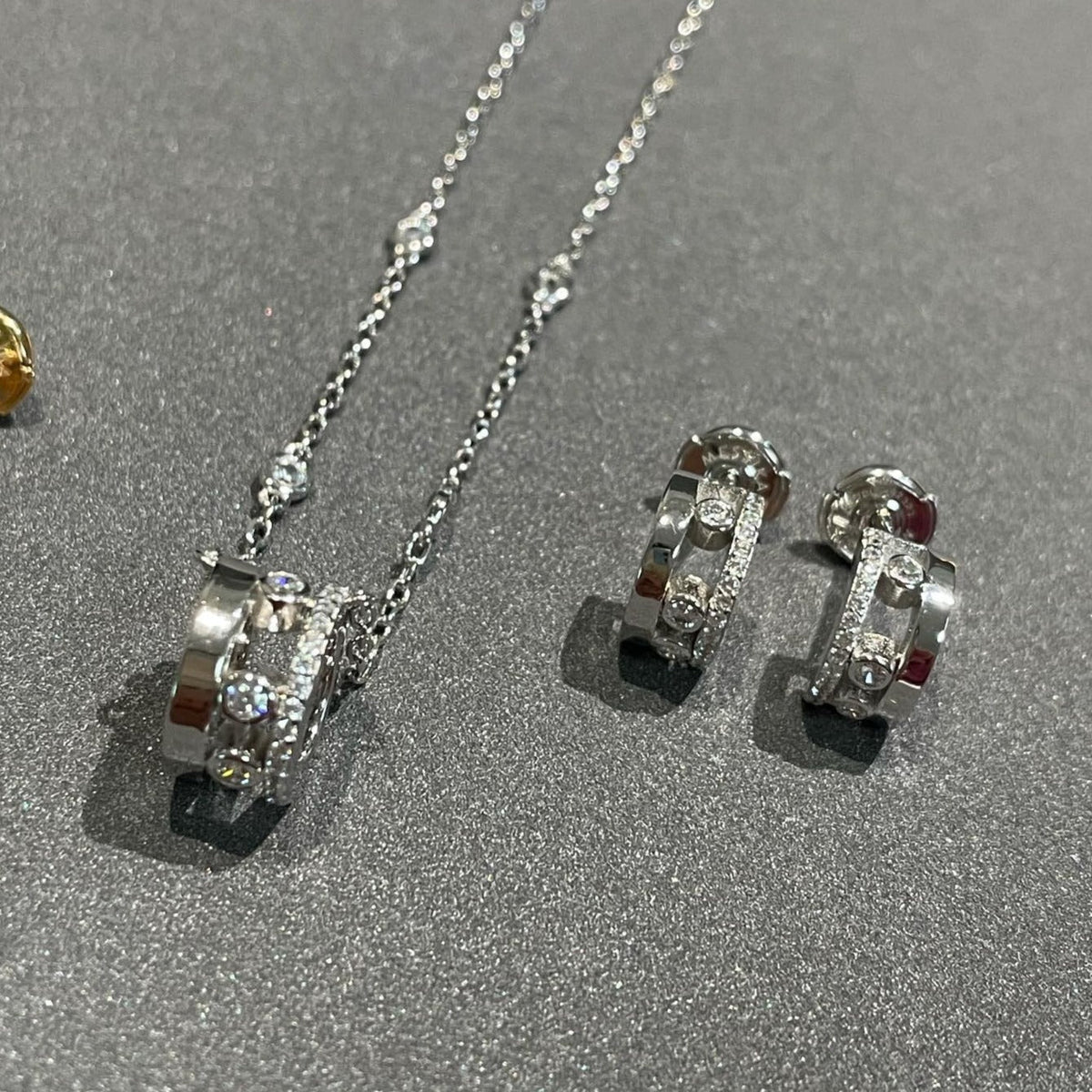 [⭐Mirelle]CHAIN MOVE ROMANE PEDAND NECKLACE
