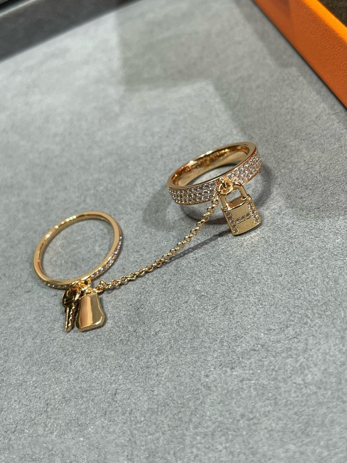 [⭐Mirelle]HM KELLY CLOCHETTE DOUBLE RING IN  WITH DIAMONDS