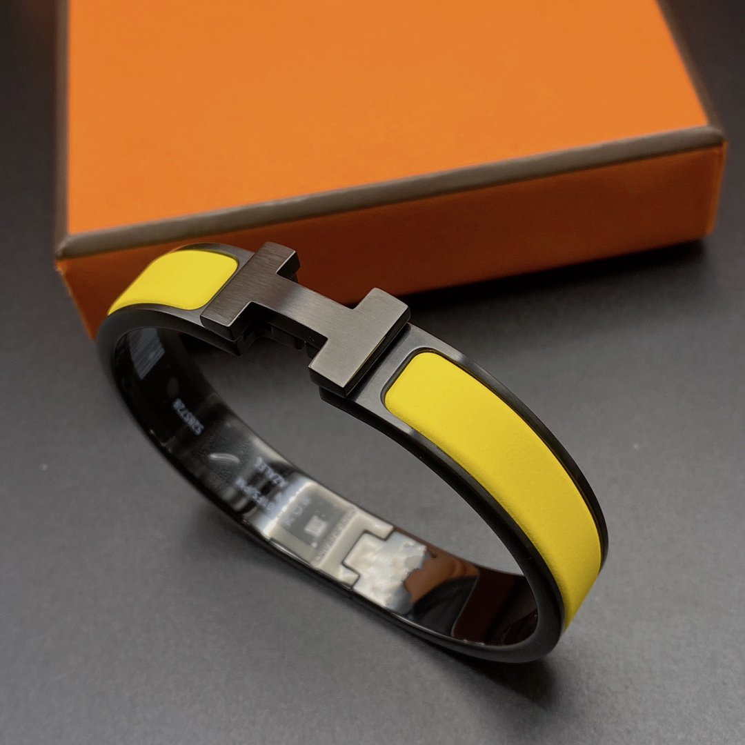[⭐Mirelle]CLIC HM SO BLACK YELLOW BRACELET