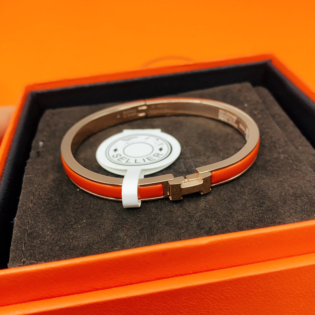 [⭐Mirelle]CLASSIC HM CLIC RED 8MM ENAMEL BRACELET