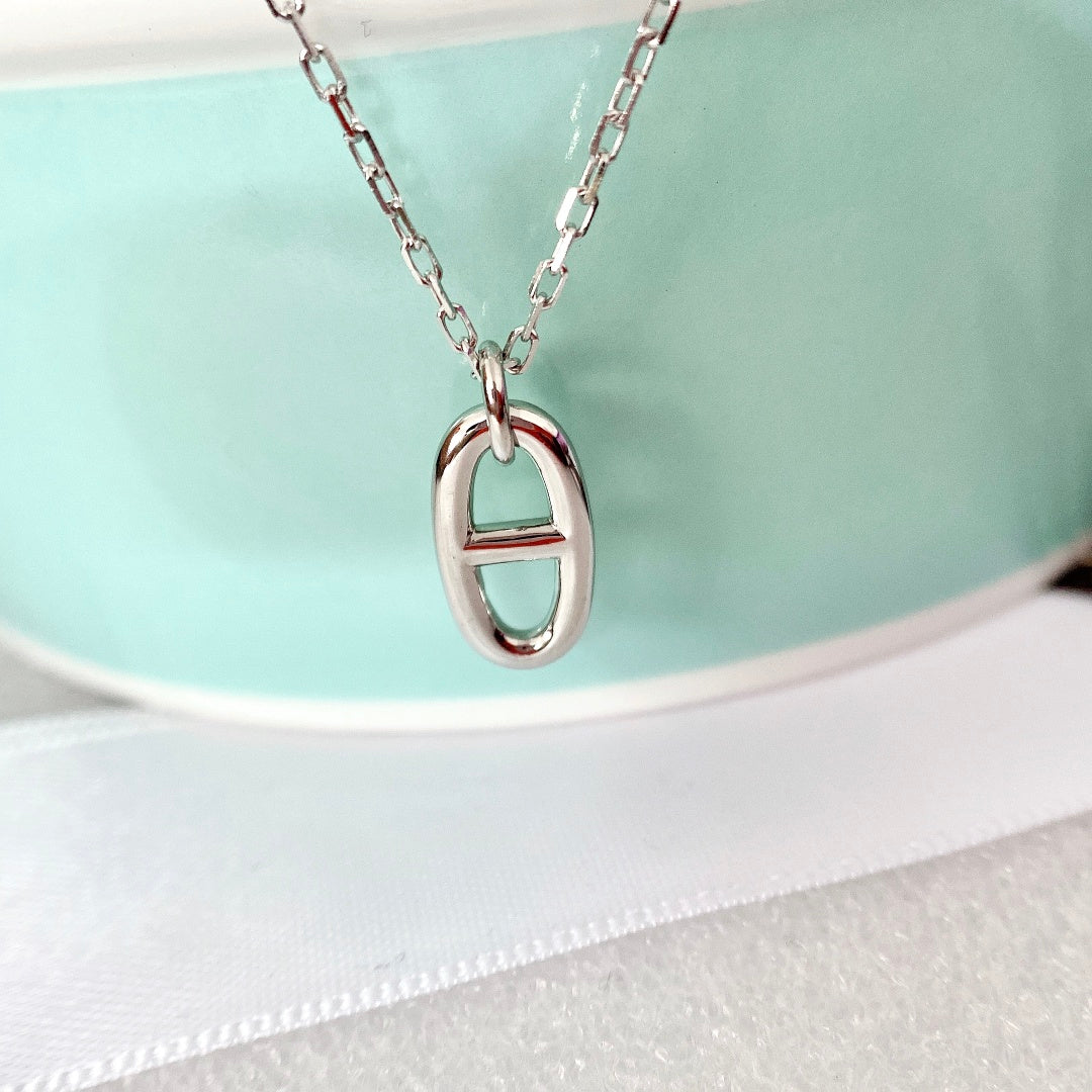 [⭐Mirelle]HM PIG NOSE NECKLACE