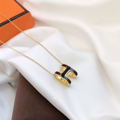 [⭐Mirelle]HM CLIC BLACK ENAMEL GOLD NECKLACE