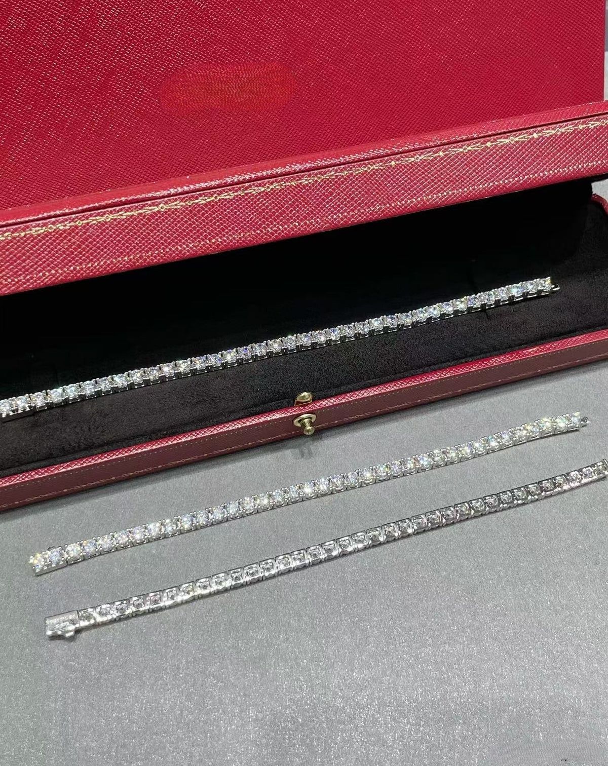 [⭐Mirelle jewelrys]TENNIS BRACELET WITH FULL DIAMOND SETTING