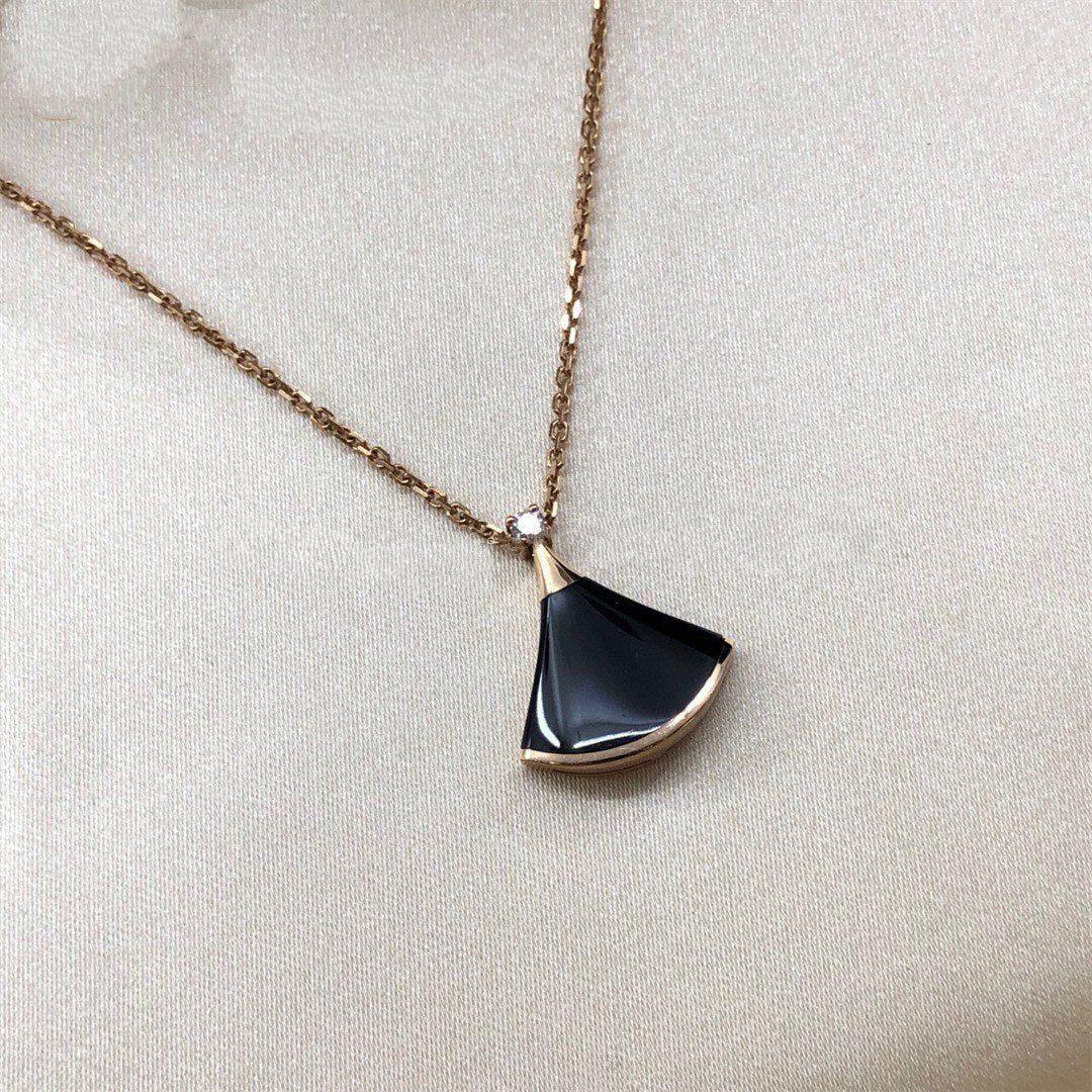 [⭐Mirelle]DREAM NECKLACE ONYX 1 DIAMOND