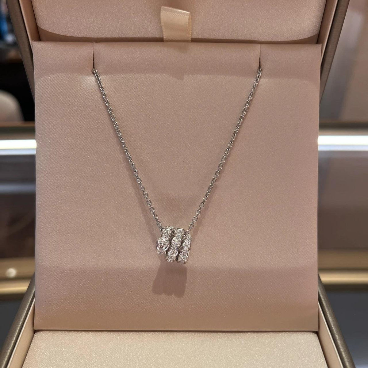 [⭐Mirelle]SERPENTI  NECKLACE DOUBLE RING DIAMOND