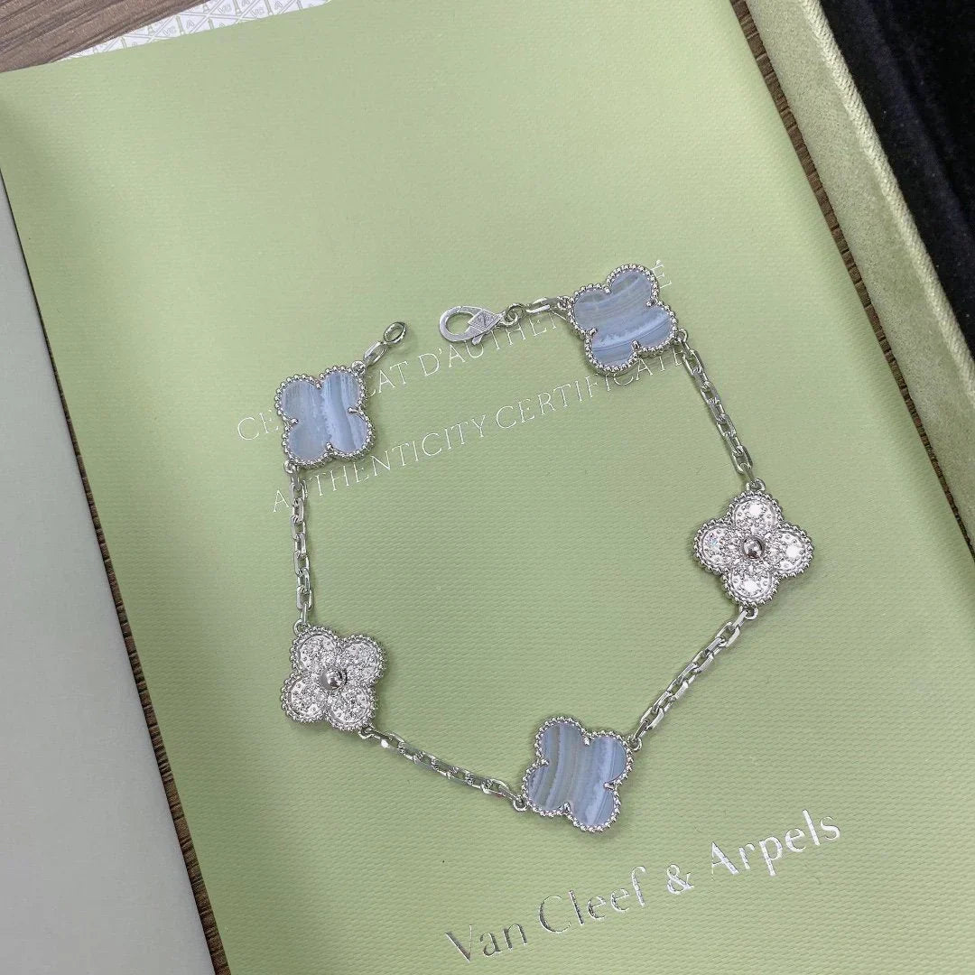 [⭐Mirelle] CLOVER 5 MOTIF PURPLE CHALCEDONY BRACELET COLLECTION