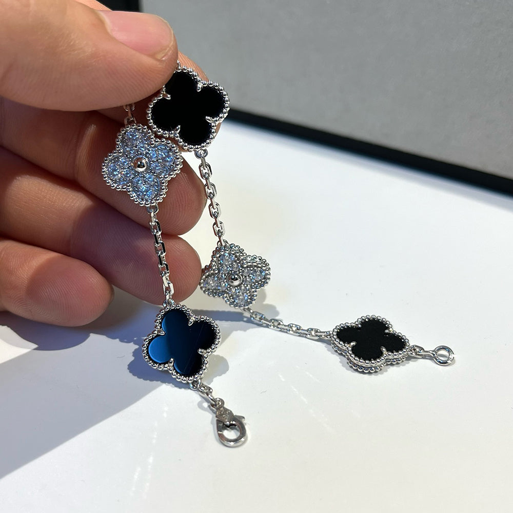 [⭐Mirelle] CLOVER 5 MOTIF ONYXS BRACELET COLLECTION