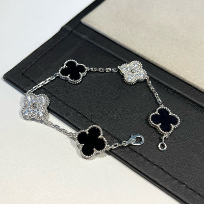 [⭐Mirelle] CLOVER 5 MOTIF ONYXS BRACELET COLLECTION