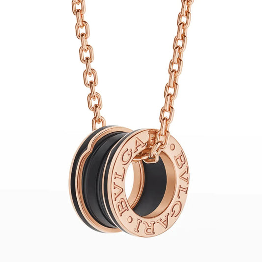[⭐Mirelle]ZERO 1 BLACK CERAMIC PINK GOLD NECKLACE
