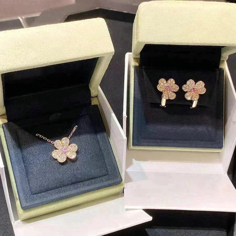 [⭐Mirelle]FRIVOLE ROSE GOLD FLOWER DIAMOND NECKLACE