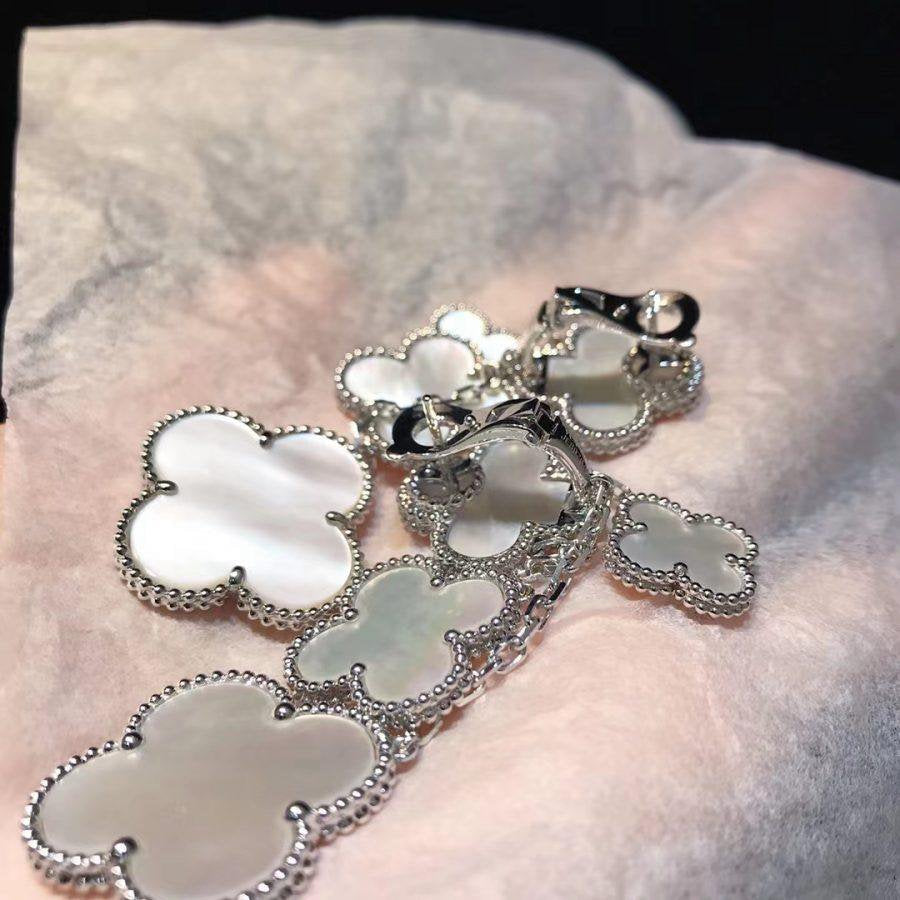 [⭐Mirelle]CLOVER EARRINGS WHITE MOP 4 MOTIFS SILVER