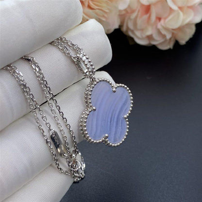 [⭐Mirelle]CLOVER SILVER CHALCEDONY BIG CLOVER NECKLACE