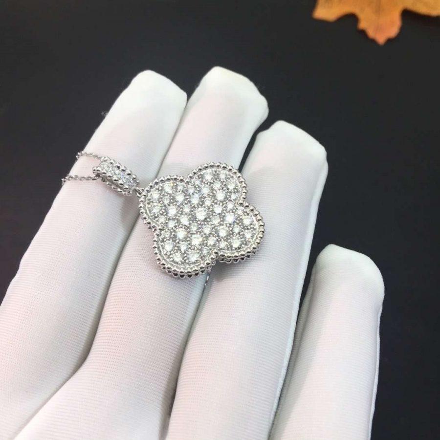[⭐Mirelle]CLOVER 25MM SILVER FULL DIAMOND BIG CLOVER NECKLACE