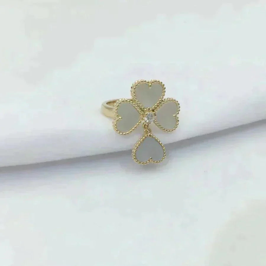 [⭐Mirelle]SWEET CLOVER WHITE MOP RING