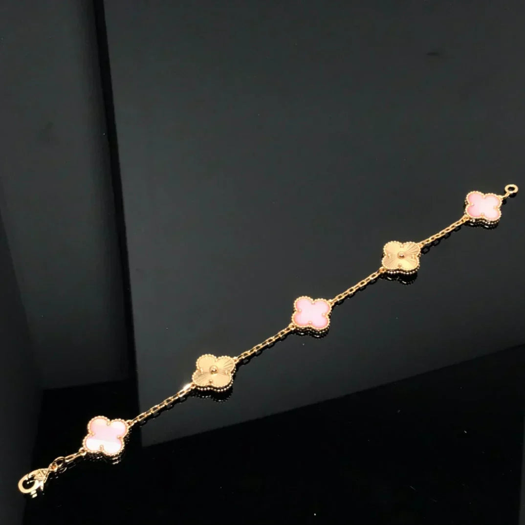 [⭐Mirelle] CLOVER 5 MOTIFS  PINK MOP BRACELET COLLECTION