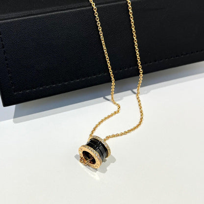 [⭐Mirelle]ZERO 1 BLACK CERAMIC DIAMOND PINK GOLD NECKLACE
